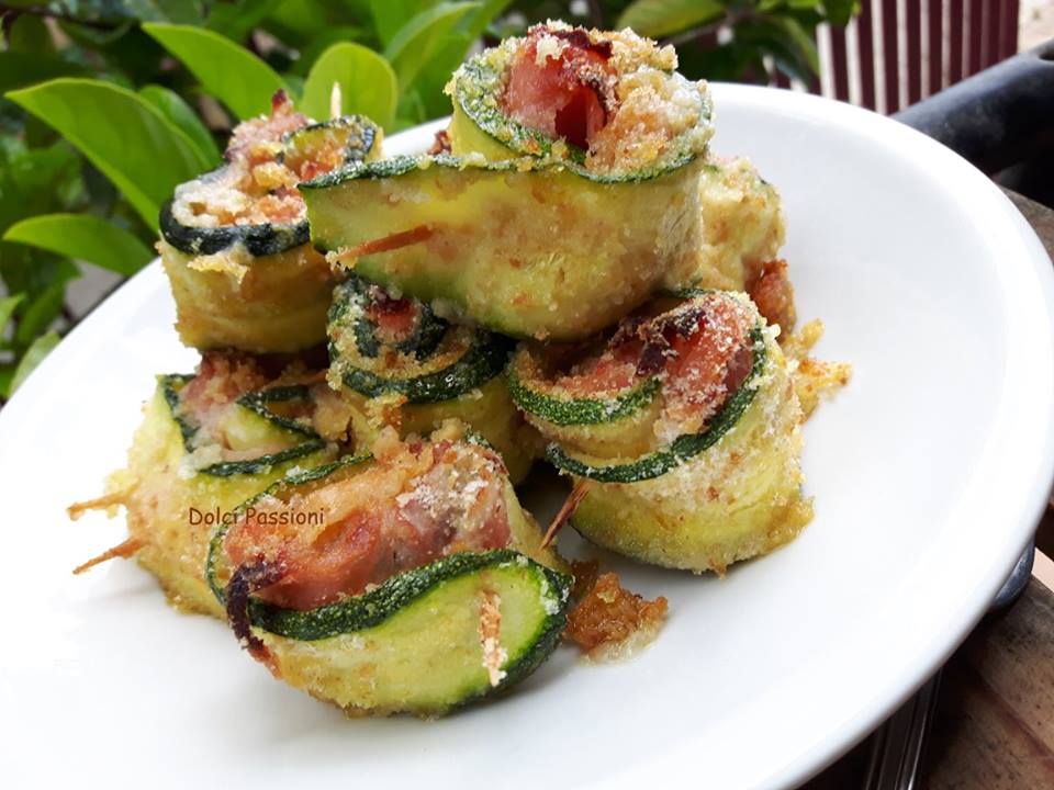 Involtini di Zucchine gratinate al forno - Dolci Passioni