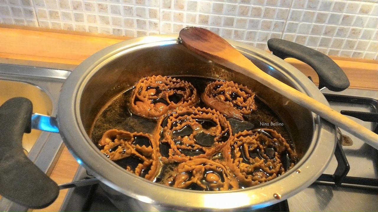 Cartellate Pugliesi al forno - Dolci Passioni