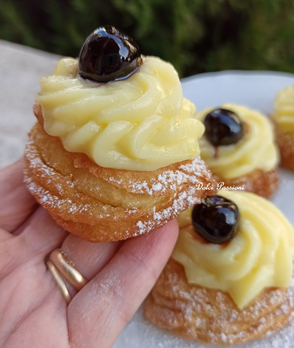 Zeppole di San Giuseppe fritte
