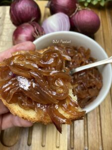 Cipolle Rosse Caramellate: ricetta della Nina Cipolle Rosse Caramellate: ricetta della Nina