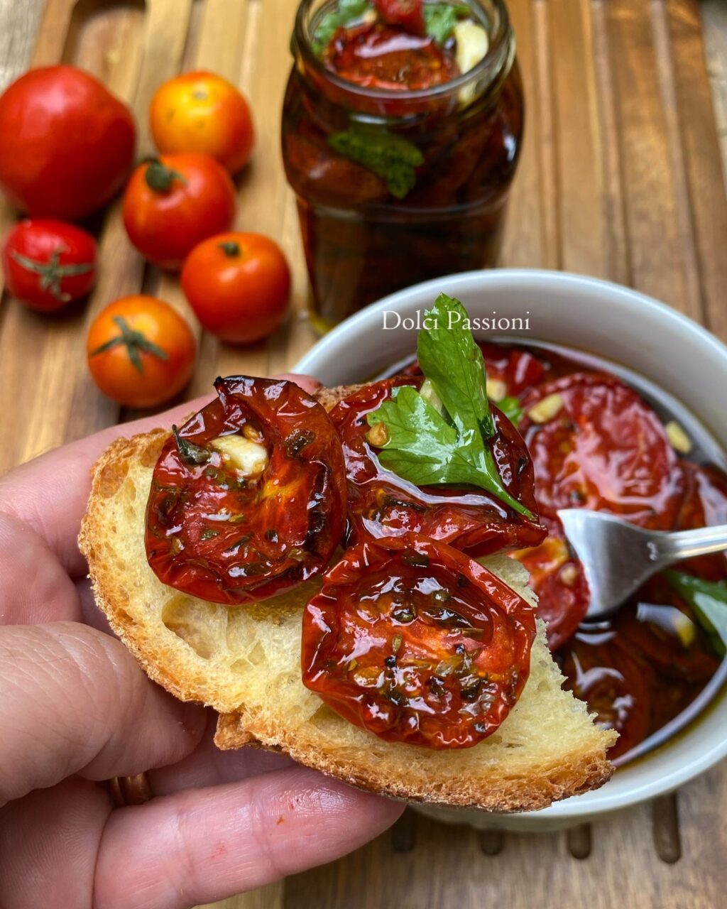 Pomodorini “Confit” sott’olio: ricetta della Nina