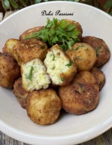 Polpette di Pane: ricetta Pugliese