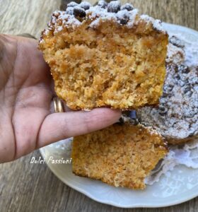 Muffin al Cocco, Carote, Mandorle e gocce di Cioccolato