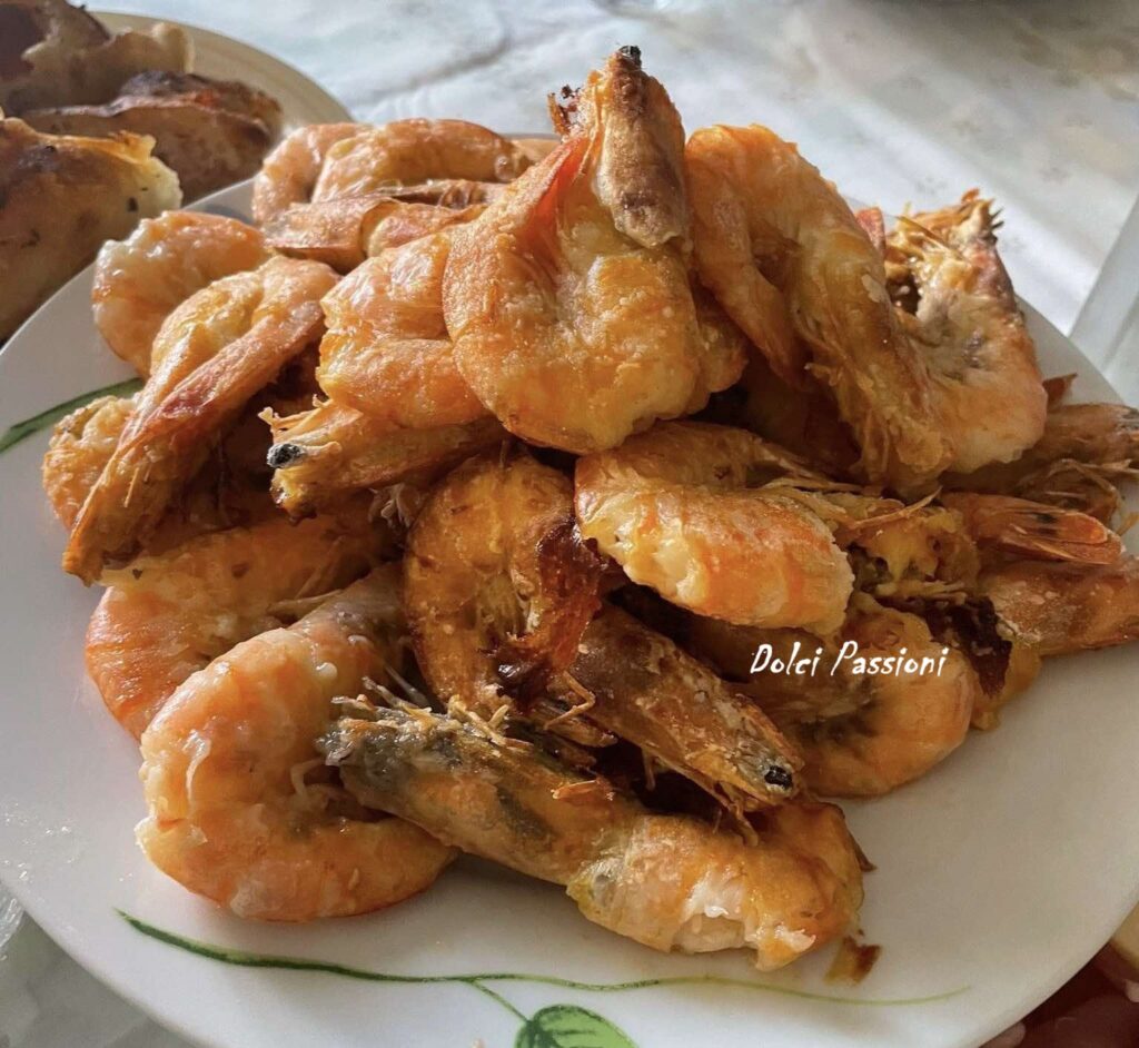 Gamberetti fritti in pastella: ricetta della Nina