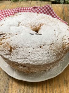 Ciambellone "Angeli" soffice come una Nuvola: ricetta della Nina