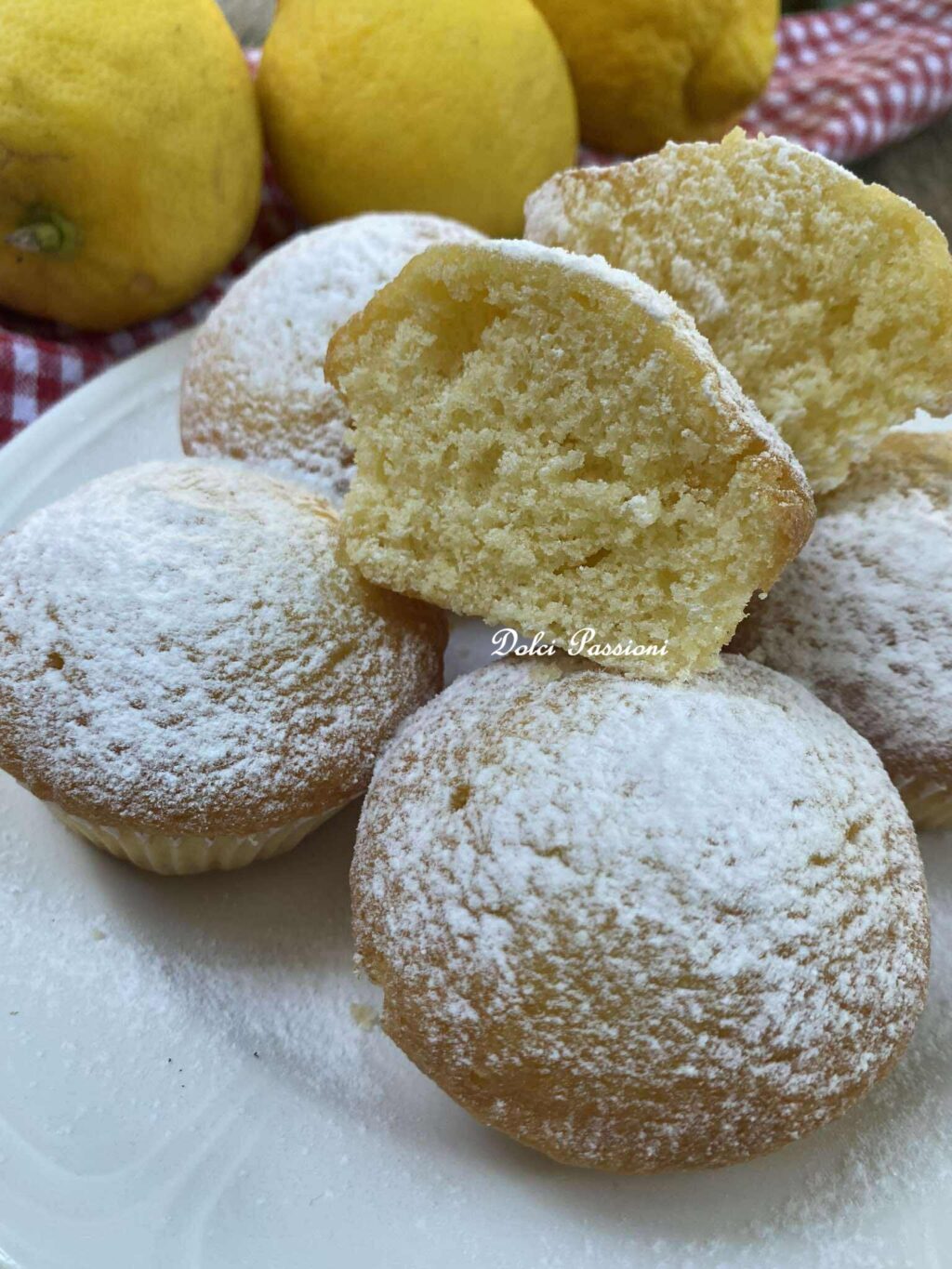 Muffin Nuvole di Paradiso profumati al Limone
