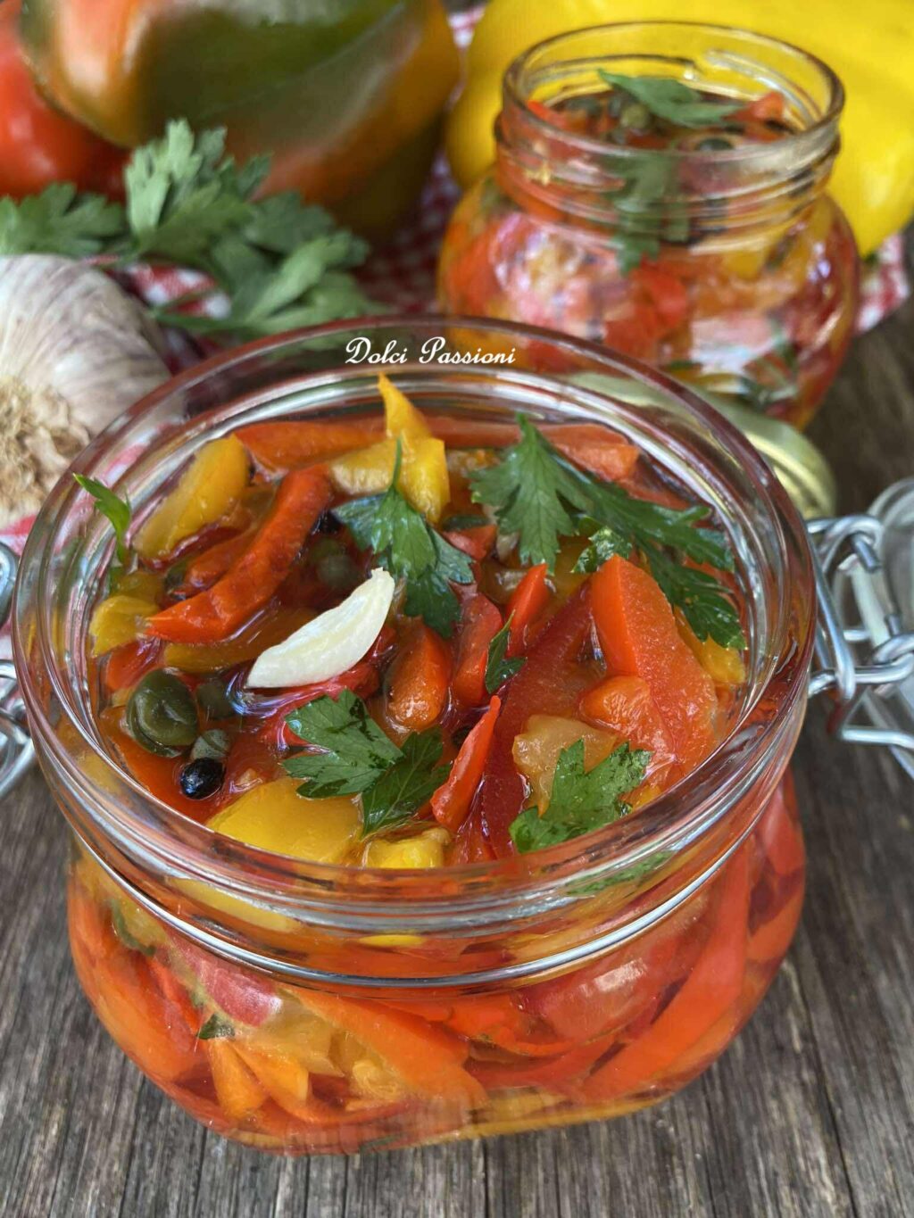 Peperoni in agrodolce sott’olio: ricetta della Nina