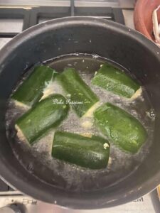 Zucchine ripiene alla Calabrese-ricetta della mia Mamma (Calabrese DOC)