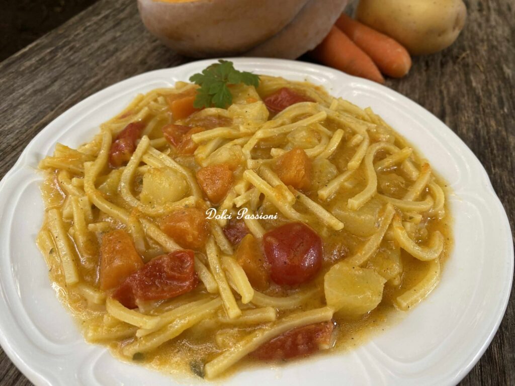 Cremosa e saporita: Scopri il segreto della Pasta con Zucca e Patate perfetta!