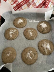 Pastarelle Pugliesi con Confettura di Uva: Dolci da forno soffici e profumati della migliore tradizione Altamurana della Famiglia Palasciano