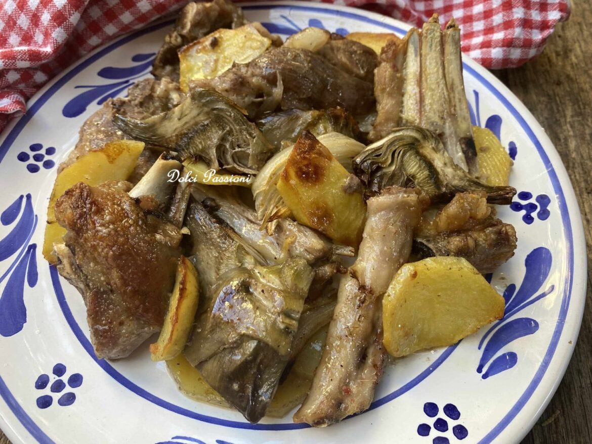 Agnello al forno con Patate e Carciofi: il grande classico della cucina di Casa
