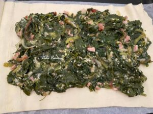 Rustichella con Bietole e Scamorza Affumicata: croccante fuori, filante dentro