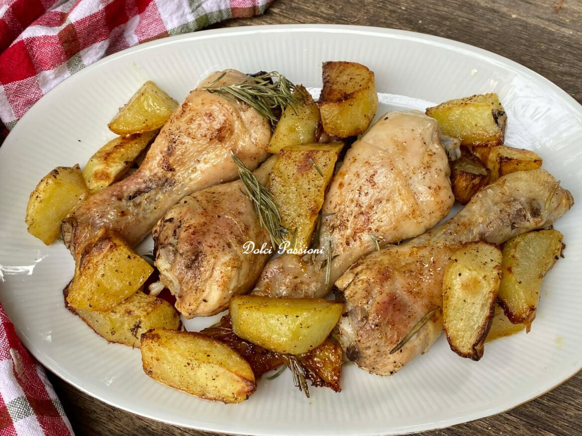 Pollo al forno con Patate: il grande Classico della cucina Italiana