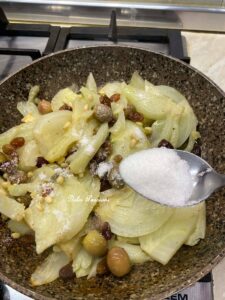 Finocchi in Agrodolce: il contorno leggero e profumato della tradizione Mediterranea