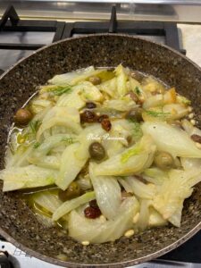 Finocchi in Agrodolce: il contorno leggero e profumato della tradizione Mediterranea