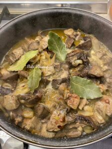 Coratella con Carciofi alla Romana: il sapore autentico della tradizione Capitolina