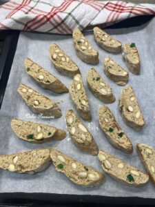 Quaresimali Napoletani: I biscotti rustici della tradizione Partenopea dal cuore speziato.