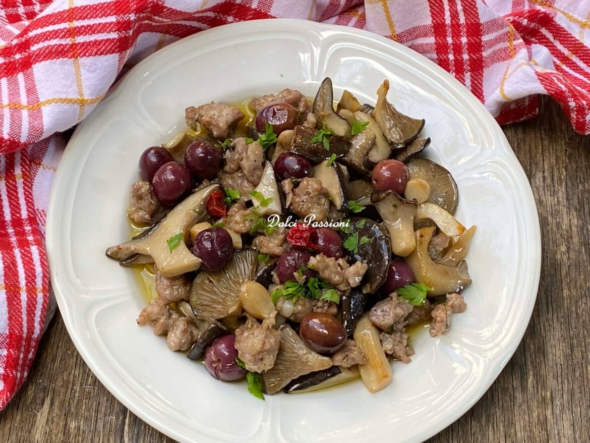 Funghi Cardoncelli con Salsiccia e Olive: il sapore autentico della cucina di casa Palasciano