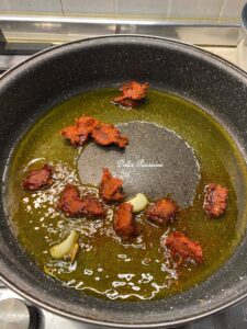 Pasta con ’Nduja e Mollica Croccante: Il gusto autentico della mia Adorata Terra di Calabria Pasta con ’Nduja e Mollica Croccante: Il gusto autentico della mia Adorata Terra di Calabria