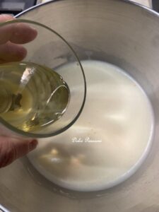 Ciambellone Gastronomico con Formaggi e Salumi: Il Rustico soffice che conquista al primo morso