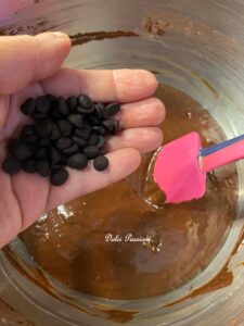 Ciambellone soffice al Cioccolato: alto, goloso e irresistibilmente morbido Ciambellone soffice al Cioccolato: alto, goloso e irresistibilmente morbido