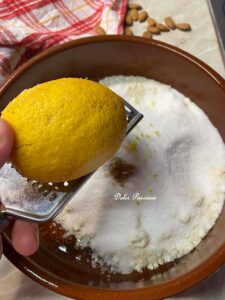 Amaretti al Caffè: Il profumo intenso della tradizione di casa Bellino