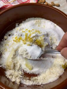 Amaretti al Caffè: Il profumo intenso della tradizione di casa Bellino