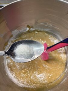 Plum-cake al Caffè e Frutta Secca: Profumo intenso e Croccantezza irresistibile