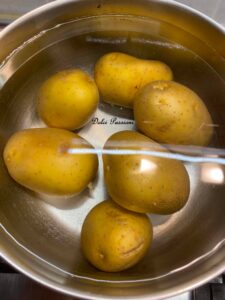 Crocchette di Patate con ’Nduja e Scamorza alla Calabrese: Il Cuore filante e piccante che conquista al primo morso