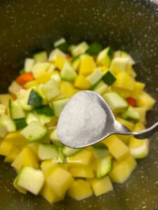 Cavatelli con Patate e Zucchine alla Lucana: il piatto contadino che sa di casa e di tradizione Cavatelli con Patate e Zucchine alla Lucana: il piatto contadino che sa di casa e di tradizione