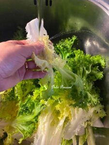Scarola alla Napoletana: la ricetta tradizionale che profuma di Casa e di Domenica