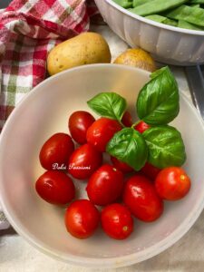 Fagiolini “Piattoni” con Patate e Pomodorini: la Ricetta Originale Lucana che Profuma di Tradizione