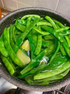 Fagiolini “Piattoni” con Patate e Pomodorini: la Ricetta Originale Lucana che Profuma di Tradizione