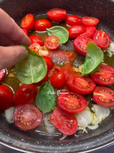Fagiolini “Piattoni” con Patate e Pomodorini: la Ricetta Originale Lucana che Profuma di Tradizione