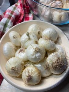Cipolline "Borettane" in agrodolce in padella: il contorno dal sapore irresistibile