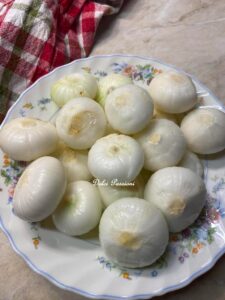 Cipolline "Borettane" in agrodolce in padella: il contorno dal sapore irresistibile