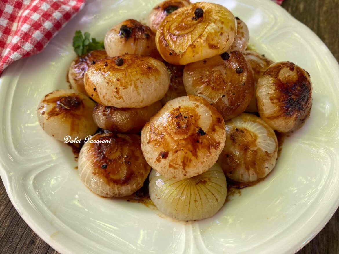 Cipolline "Borettane" in agrodolce in padella: il contorno dal sapore irresistibile