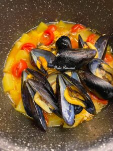 Gnocchetti con Cozze, Patate e Pomodorini: il sapore autentico del mare incontra la Tradizione Italiana