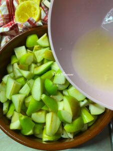 Succo di Frutta alla Pera fatto in casa: il sapore autentico della tradizione in ogni sorso