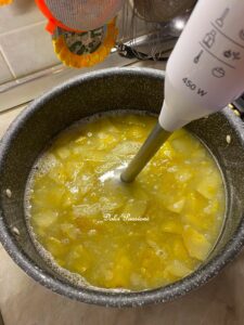 Succo di Frutta alla Pera fatto in casa: il sapore autentico della tradizione in ogni sorso