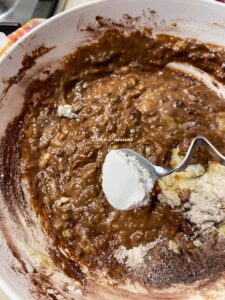Banana Bread: Plum-cake al Cioccolato e Banane, soffice e goloso