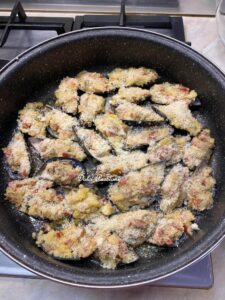 Cozze “Arraganate” con Pomodorini e Pecorino: la ricetta tradizionale di casa Palasciano-Bellino